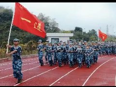 郴州市科龍職校軍訓(xùn)會(huì)操表演圓滿結(jié)束，少年未來可期